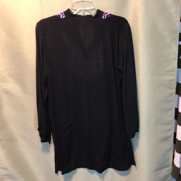 Light weight tunic bought in Afghanistan. - Picture 5 of 5